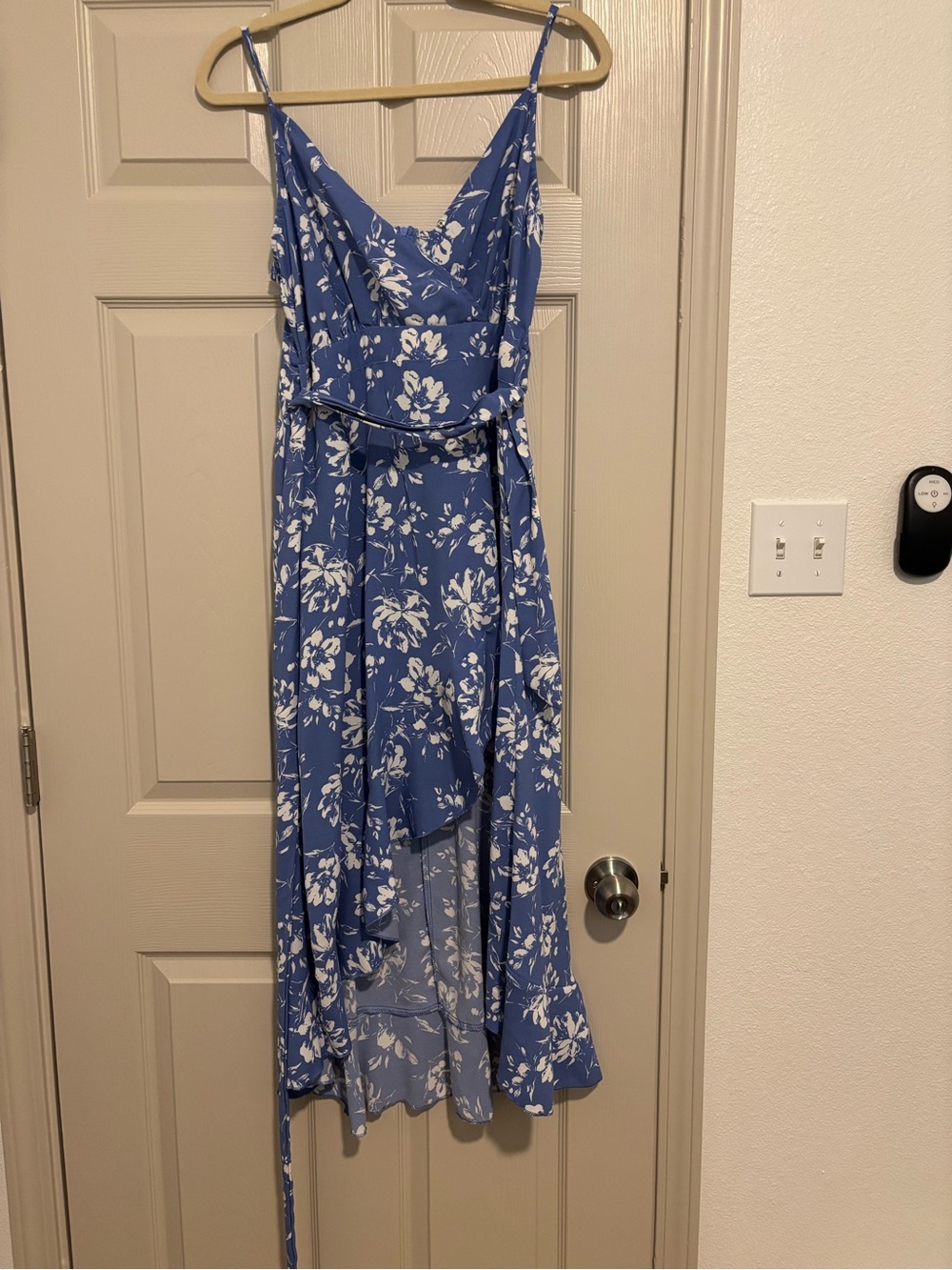 Cupshe Blue and White Floral Sundress